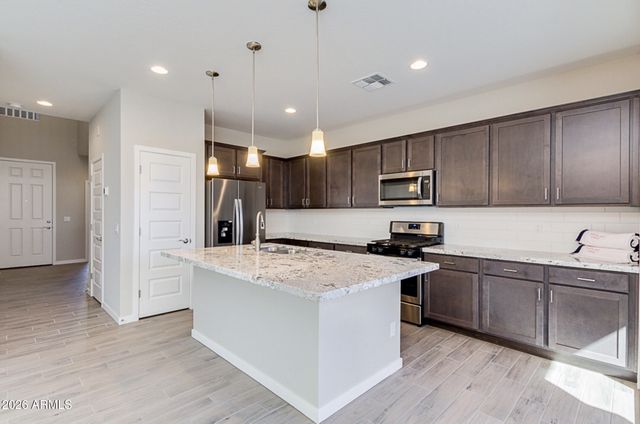 4737 E BARBARITA Avenue E, Gilbert, AZ 85234
