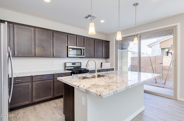 4737 E BARBARITA Avenue E, Gilbert, AZ 85234