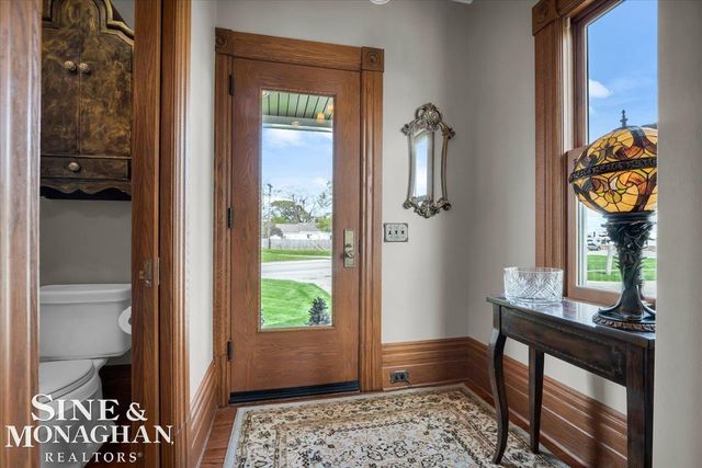 1337 Oakland Avenue, Saint Clair, MI 48079
