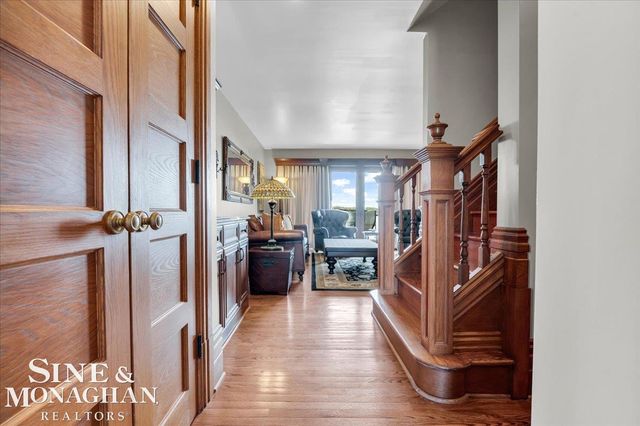 1337 Oakland Avenue, Saint Clair, MI 48079
