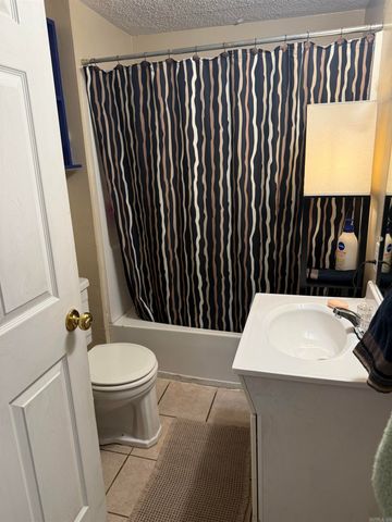 406 W Clinton Street, Heber Springs, AR 72543