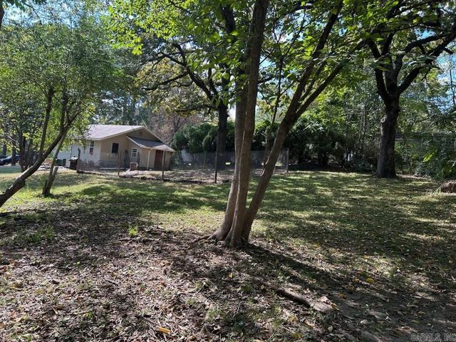 406 W Clinton Street, Heber Springs, AR 72543