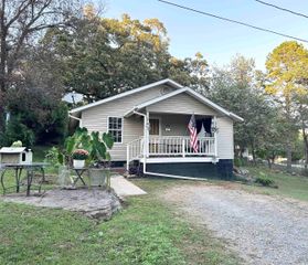 406 W Clinton Street, Heber Springs, AR 72543