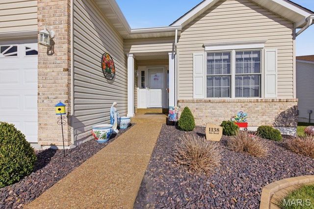 1138 Silo Bend Drive 327A, Wentzville, MO 63385
