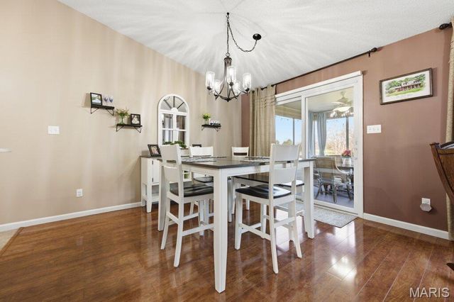 1138 Silo Bend Drive 327A, Wentzville, MO 63385