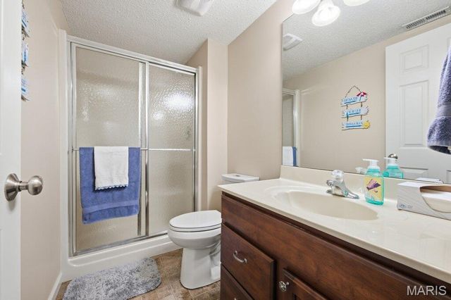 1138 Silo Bend Drive 327A, Wentzville, MO 63385