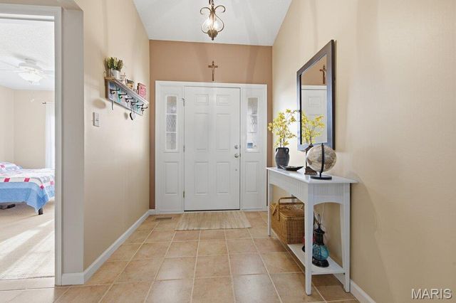 1138 Silo Bend Drive 327A, Wentzville, MO 63385