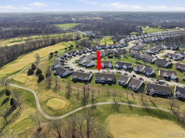 1138 Silo Bend Drive 327A, Wentzville, MO 63385