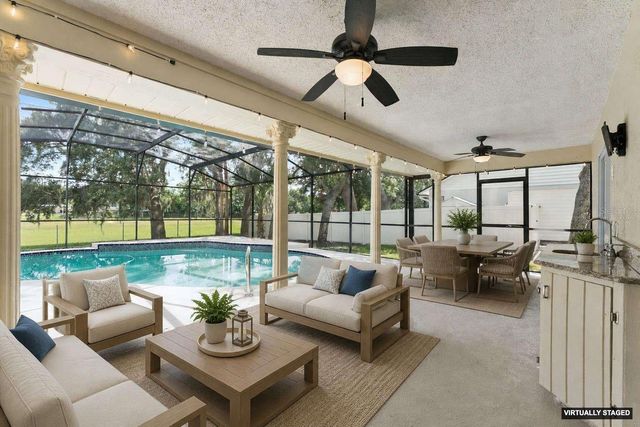 2418 SWEETWATER COUNTRY CLUB PLACE DRIVE, Apopka, FL 32712