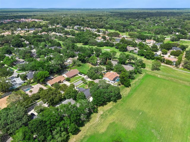 2418 SWEETWATER COUNTRY CLUB PLACE DRIVE, Apopka, FL 32712
