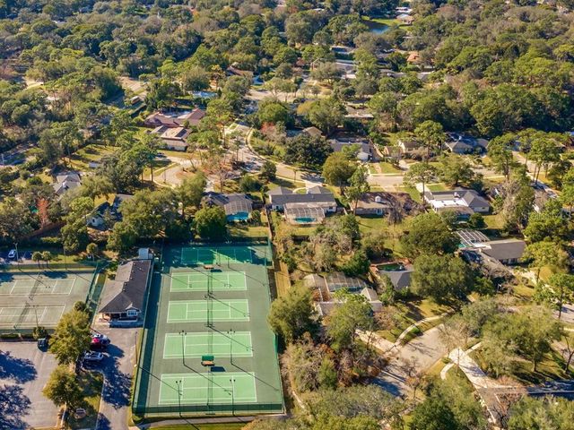 2418 SWEETWATER COUNTRY CLUB PLACE DRIVE, Apopka, FL 32712