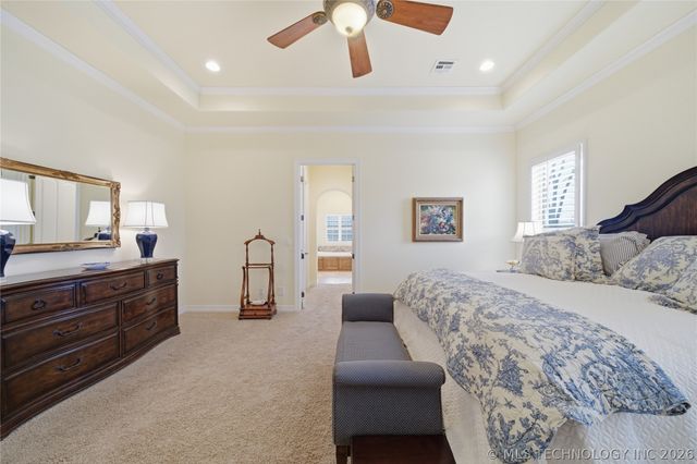 35 Woodcreek, Pryor, OK 74361