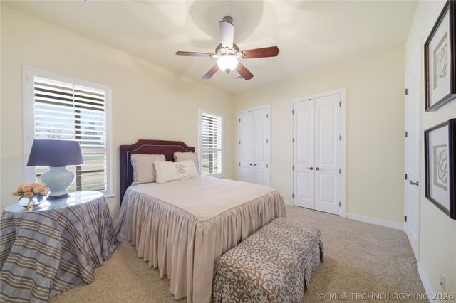 35 Woodcreek, Pryor, OK 74361