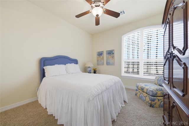 35 Woodcreek, Pryor, OK 74361