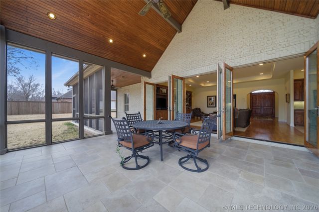 35 Woodcreek, Pryor, OK 74361