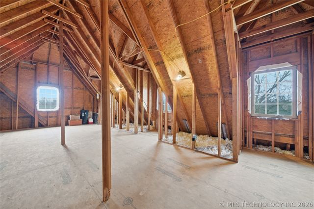 35 Woodcreek, Pryor, OK 74361