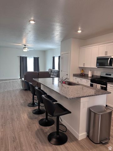 7268 N ESCALANTE DR, Eagle Mountain, UT 84005