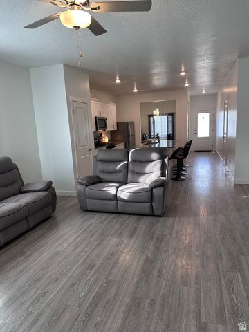 7268 N ESCALANTE DR, Eagle Mountain, UT 84005