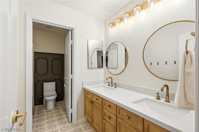 9404 Forest Edge Avenue, Las Vegas, NV 89149
