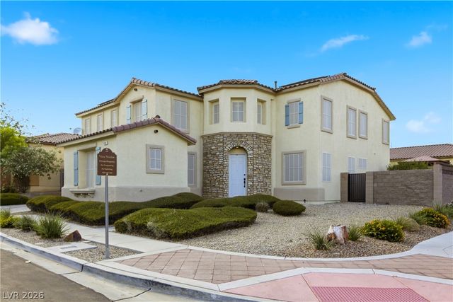 9404 Forest Edge Avenue, Las Vegas, NV 89149