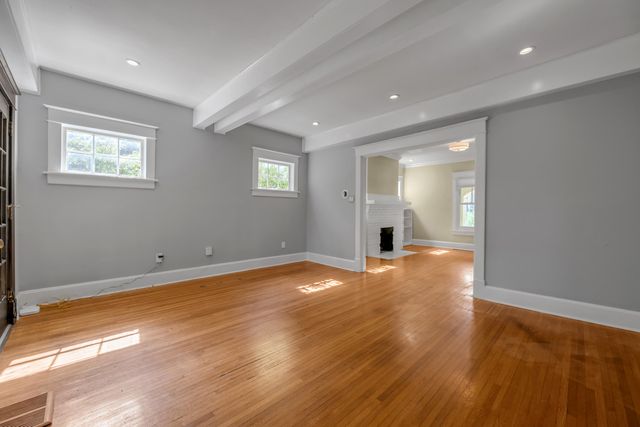 703 Bullock Place, Lexington, KY 40508