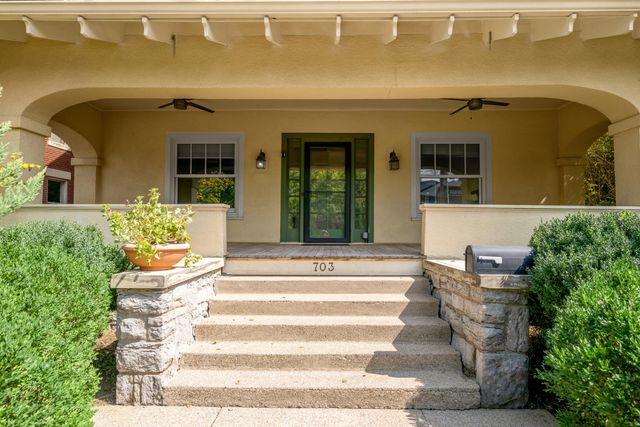 703 Bullock Place, Lexington, KY 40508