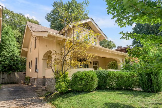 703 Bullock Place, Lexington, KY 40508