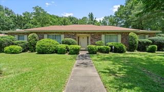 1212 Marie St., Hattiesburg, MS 39402