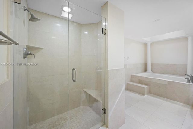 20191 E Country Club Dr TS8, Aventura, FL 33180