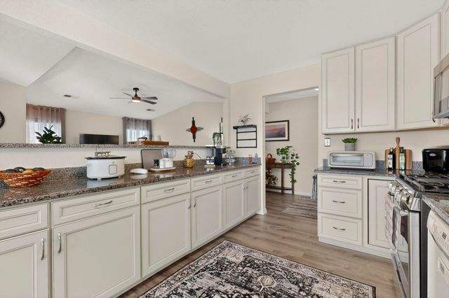 4640 Aqua Marine Drive NE, Rio Rancho, NM 87124