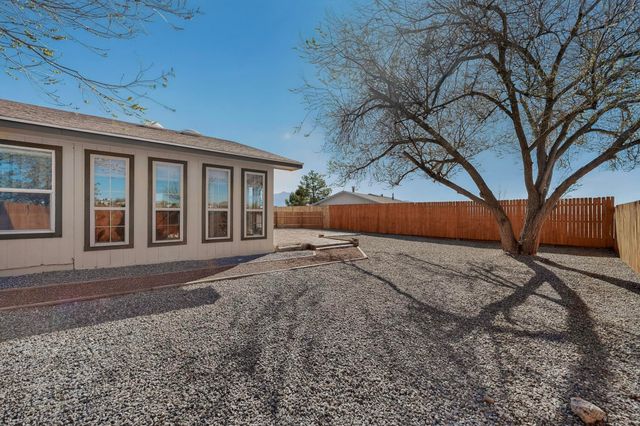 4640 Aqua Marine Drive NE, Rio Rancho, NM 87124