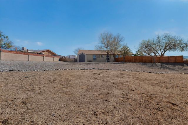 4640 Aqua Marine Drive NE, Rio Rancho, NM 87124