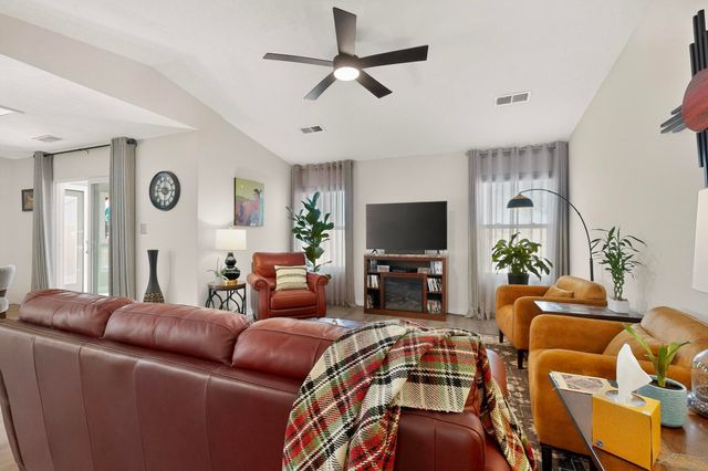 4640 Aqua Marine Drive NE, Rio Rancho, NM 87124