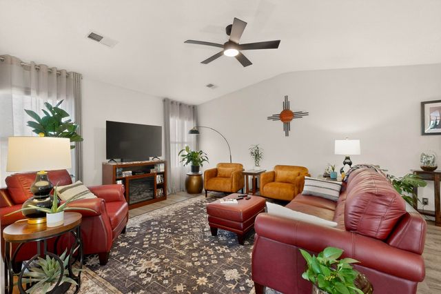 4640 Aqua Marine Drive NE, Rio Rancho, NM 87124