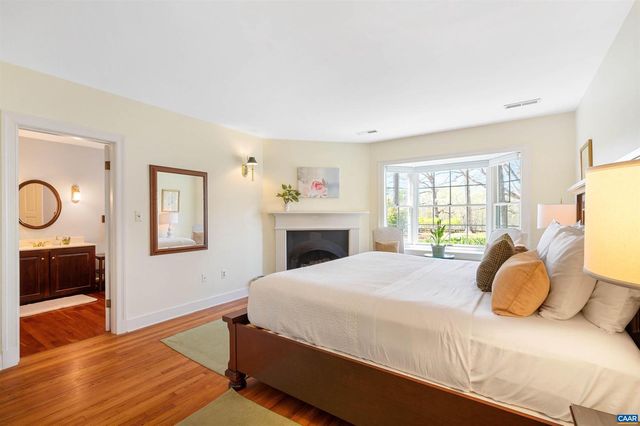 2280 GARTH RD, Charlottesville, VA 22901