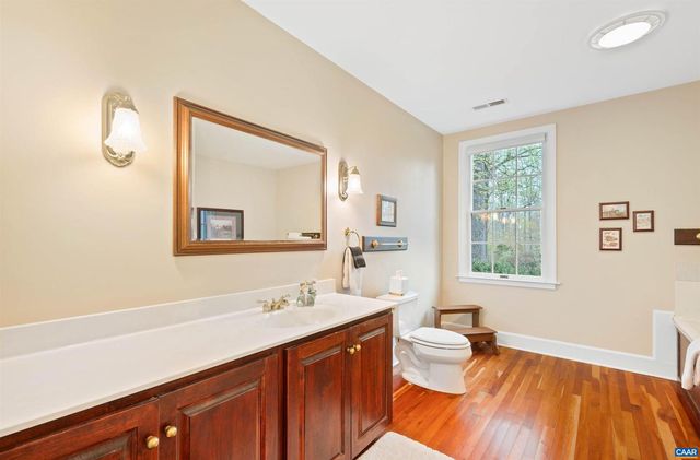 2280 GARTH RD, Charlottesville, VA 22901