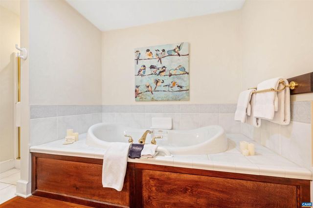 2280 GARTH RD, Charlottesville, VA 22901