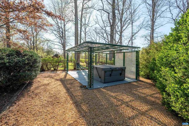 2280 GARTH RD, Charlottesville, VA 22901