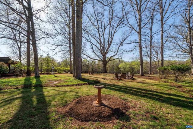 2280 GARTH RD, Charlottesville, VA 22901