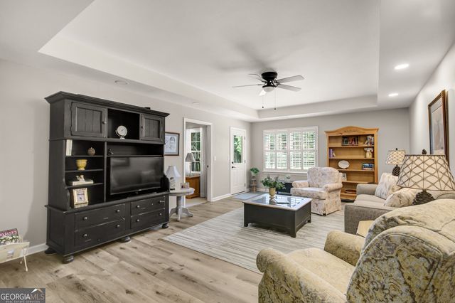 150 Youngs Circle, Fayetteville, GA 30215