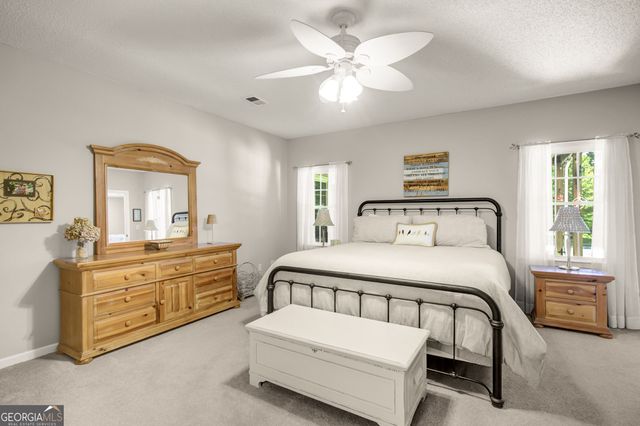 150 Youngs Circle, Fayetteville, GA 30215