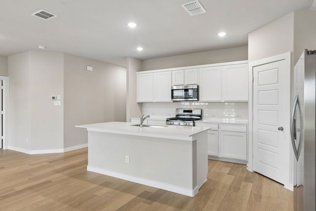 1348 Companero Street, Haslet, TX 76052