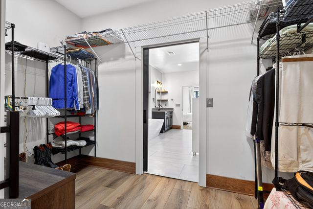 211 Lake Chase Dr N, Griffin, GA 30224