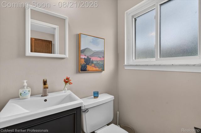 12867 Via Catherina Drive, Grand Blanc, MI 48439