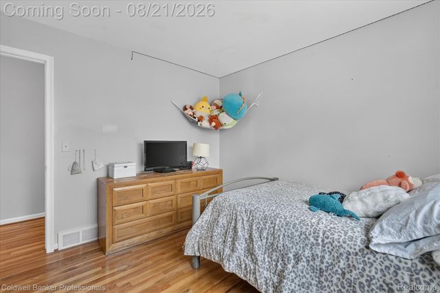 12867 Via Catherina Drive, Grand Blanc, MI 48439