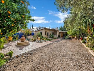 6033 Fulcher, North Hollywood, CA 91606