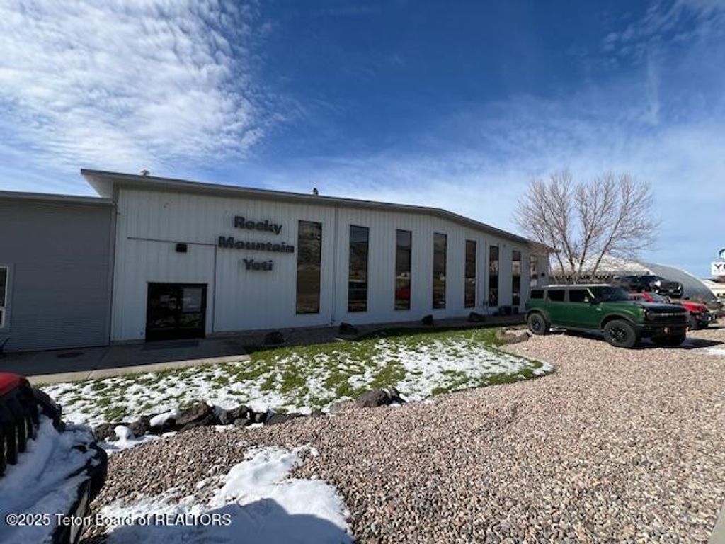 1046 S WASHINGTON Street, Afton, WY 83110