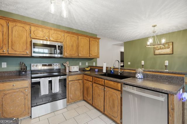 405 Turner Road, Newnan, GA 30263