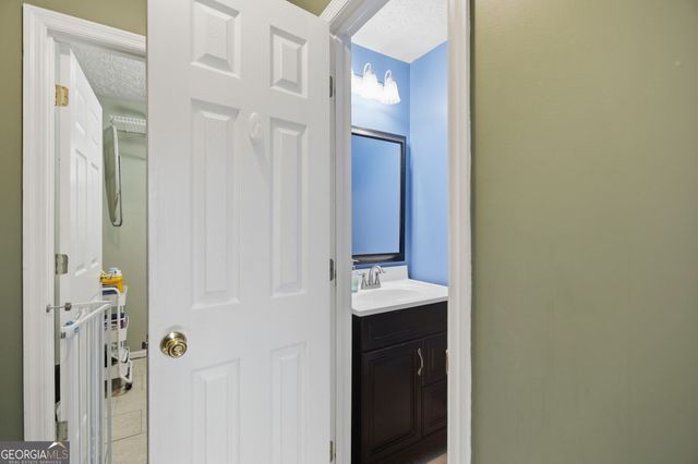 405 Turner Road, Newnan, GA 30263