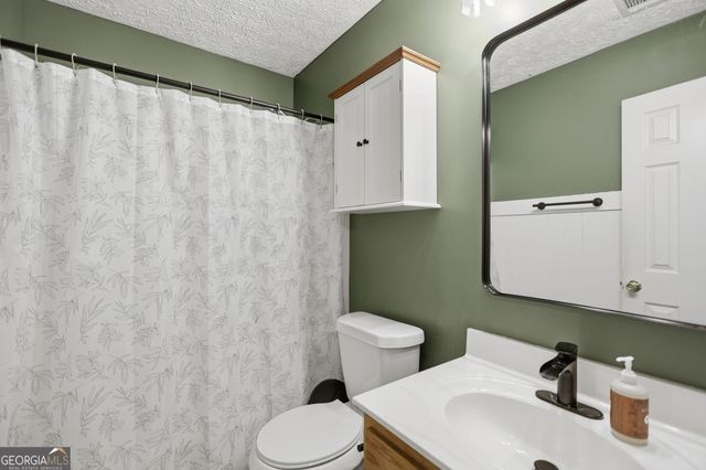 405 Turner Road, Newnan, GA 30263